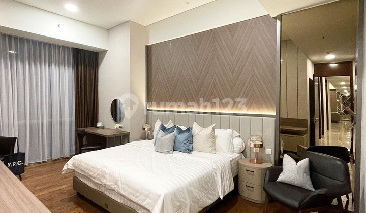 Furnished 3 Bedrooms Capital Residence Scbd For Sale