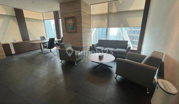 Apartemen Mewah 3BR Furnished Bagus Jakarta Selatan  2