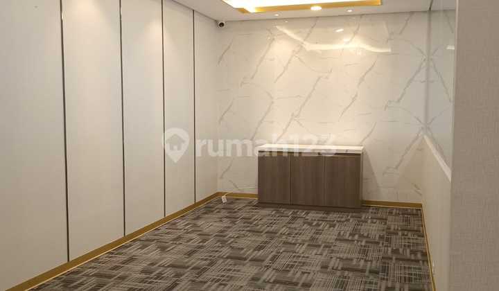 Unfurnished 330Sqm Office Space Equity Scbd For Rent
