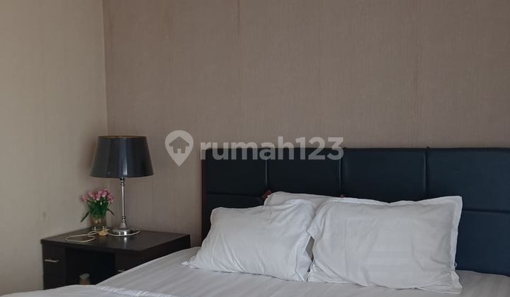 Furnished 3 bedrooms permata hijau apartment for rent 2