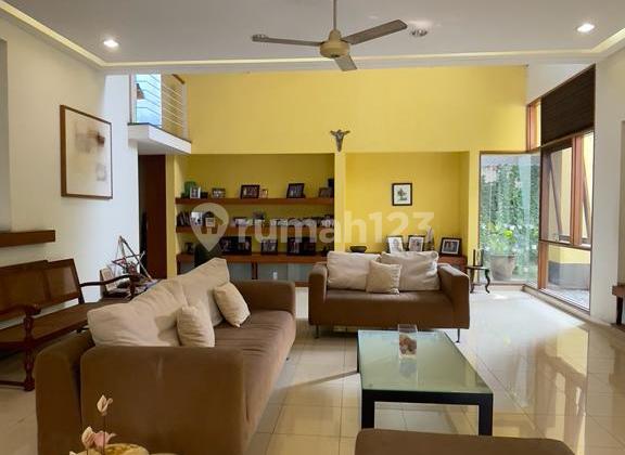 Rumah 5 kamar tidur duren tiga selatan for sale 