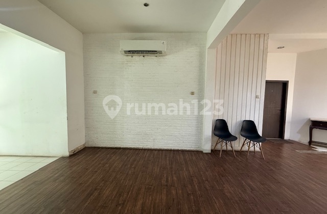 Land Area 469M2 House in Kebayoran Baru For Sale 2