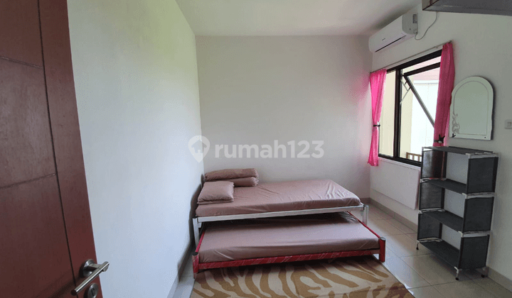 Di jual apartemen ecohome 8