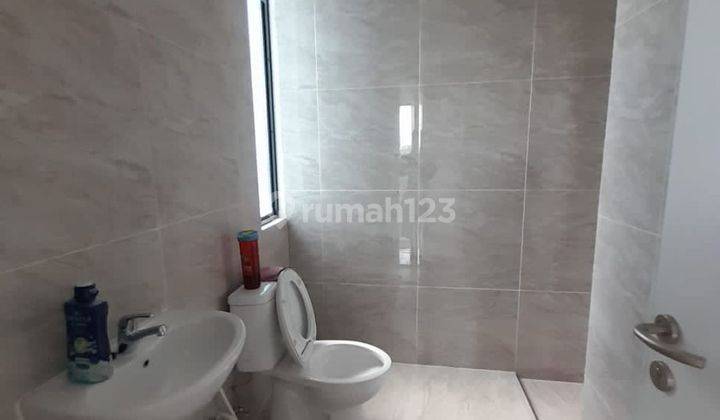 Dijual Rumah Di Cluster Montana Semifurnish Lokasi Baik 1