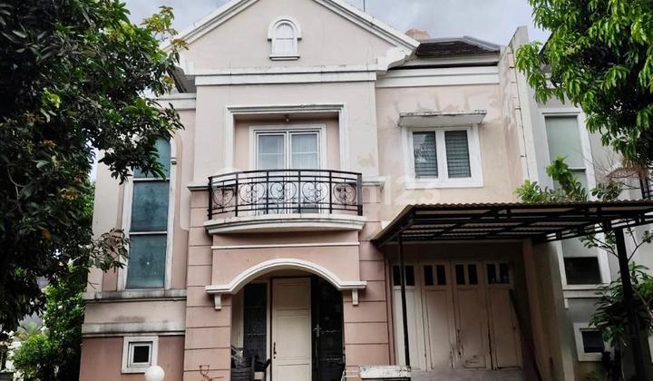 Corner House Ready to Live in the Heart of Gading Serpong