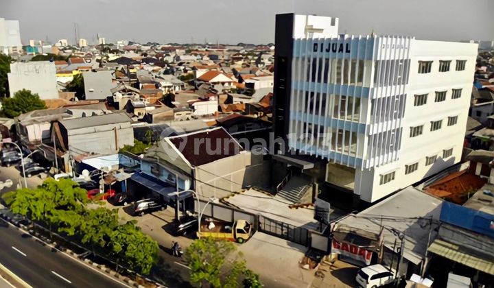 Dijual Office Building Fasilitas Lengkap di Jakarta