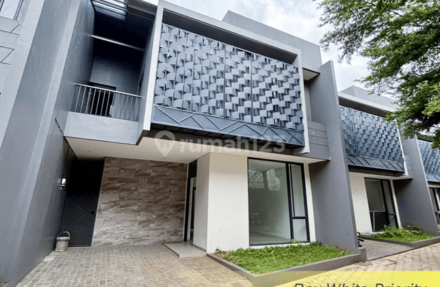 Rumah Brand New Siap Huni Dalam Town House Bintaro, Tangerang Selatan 1