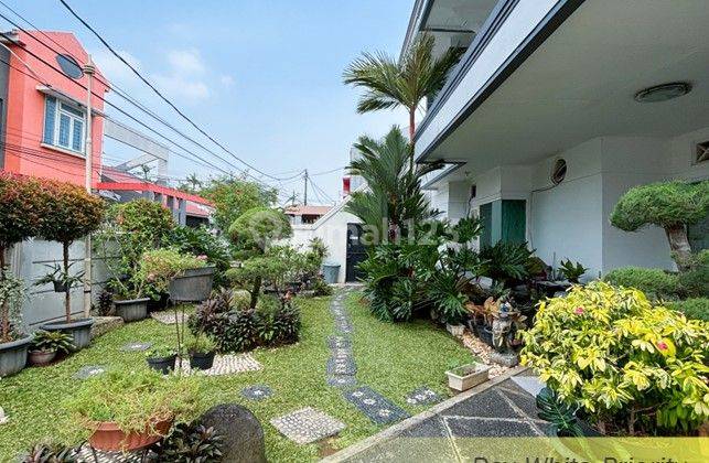 Rumah Classic 2 Lantai Siap Huni Ciputat Timur,tangerang Selatan 2