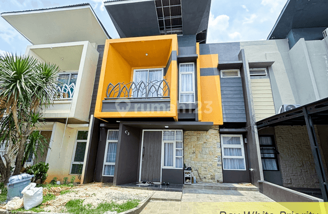 Rumah Modern Minimalis Dalam Townhouse Di Bintaro, Tangerang Selatan 1