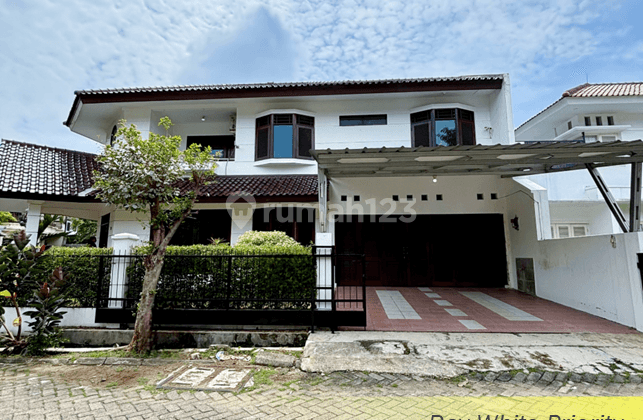 Rumah Asri Dalam Komplek Posisi Hoek Di Rempoa, Tangerang Selatan 2