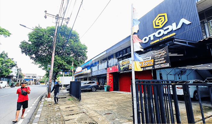 Ruang Usaha Hitung Tanah Di Pinggir Jalan Kebayoran Lama, Jakarta Selatan 2