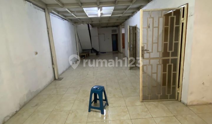 Dijual Rumah 2 Lantai SHM dalam gang bisa untuk online konveksi