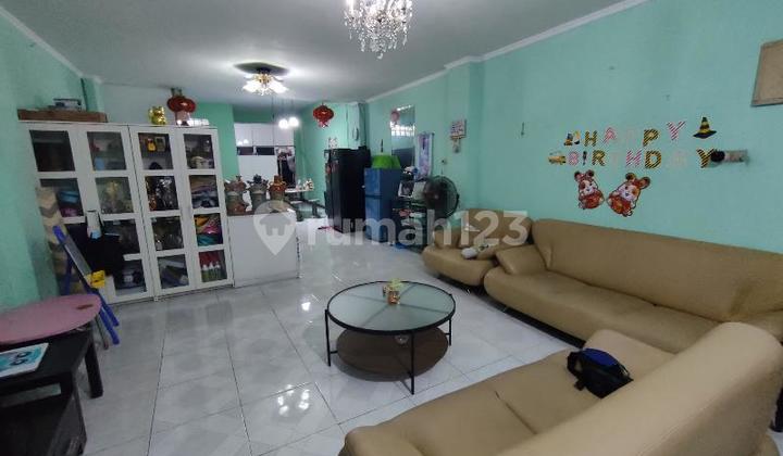 For Sale 4-Story House in a strategic and bustling location