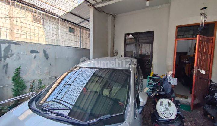 Dijual Rumah SHM hoek siap huni akses mobil 2