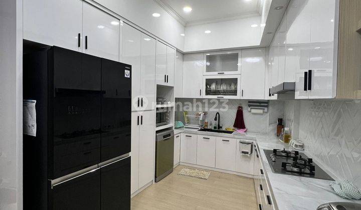 Dijual Rumah Bagus 5 lantai di angke jaya 2