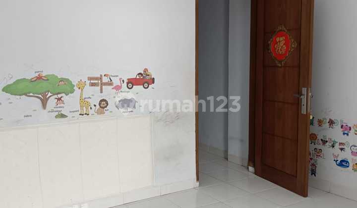 Good and Neat Minimalist House in Jembatan Lima Good and Neat Minimalist House in Jembatan Lima