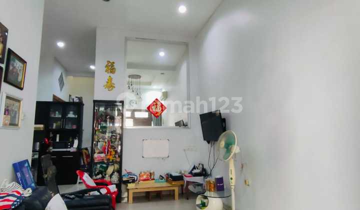 Rumah Bagus Di Jembatan Lima Dalam Kompleks Dekat Ke Tanah Abang