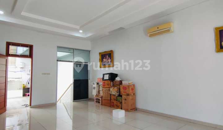 Rumah Bagus Di Jembatan Lima Dalam Kompleks Dekat Ke Tanah Abang