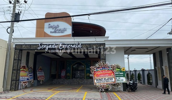 Emerald Town House Premium Housing 1 Minute to Soeradji Hospital Klaten 1