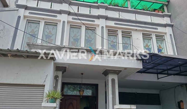 For Sale 3-Story House in West Cengkareng For Sale 3-Story House in West Cengkareng