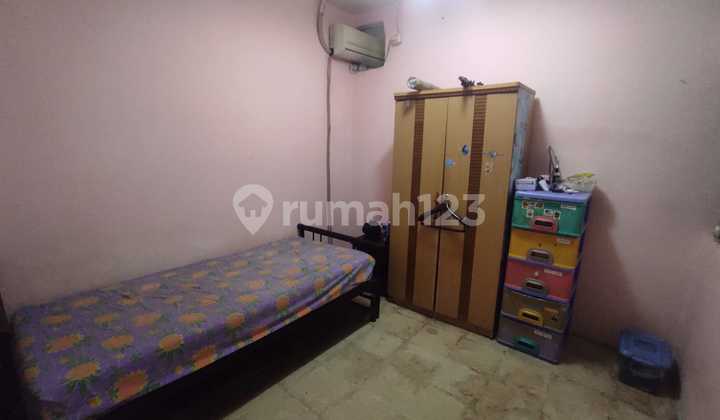 RMAH DI CENGKARENG TIMUR JAKARTA BARAT 2