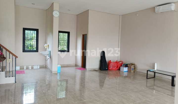 FOR SALE 3-STORY SHOPHOUSE IN PARUNG PANJANG BOGOR 2