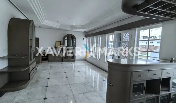 DIJUAL RUMAH 3 LANTAI HADAP BARAT DI KETAPANG DIJUAL RUMAH 3 LANTAI HADAP BARAT DI KETAPANG