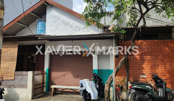 Dijual Rumah Lama Hitung Tanah Sudah SHM di Tanjung Duren Jakbar