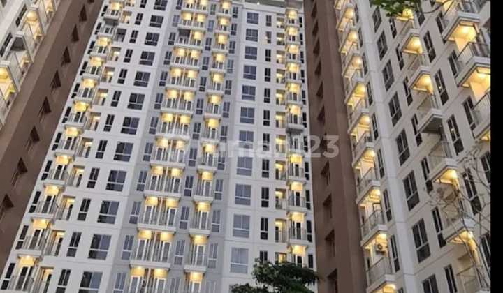 FOR SALE TOKYO PIK 2 APARTMENT SEMI FURNISHED 2