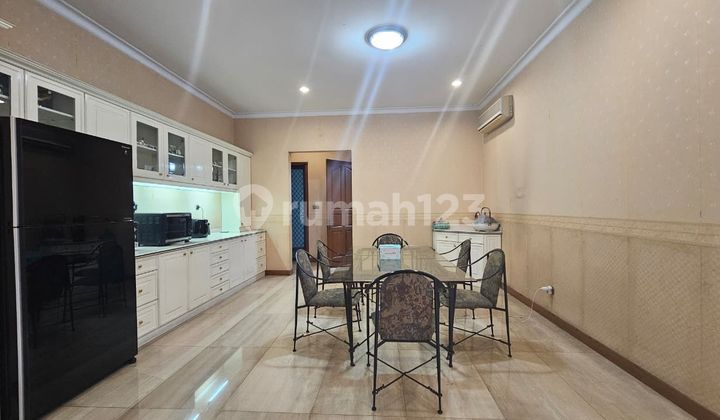 Dijual Rumah 2 Lantai Di Kedoya  2