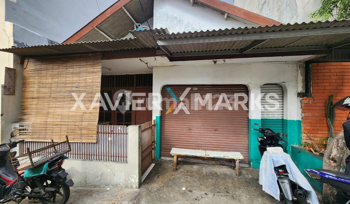 Dijual Rumah Lama Hitung Tanah Sudah SHM di Tanjung Duren Jakbar 2