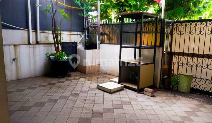 DIJUAL CEPAT RUMAH SIAP HUNI DI SEMANAN 2