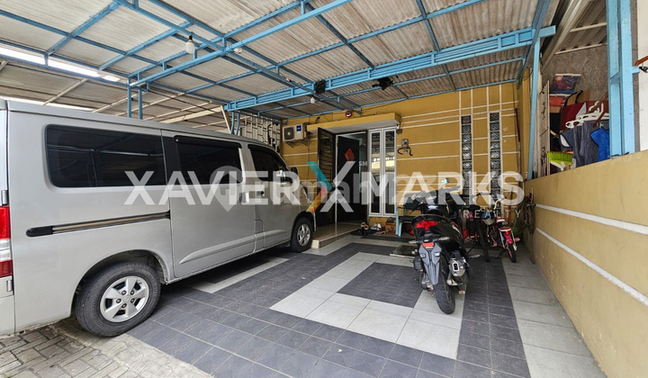 For Sale 2.5-Story House in Casa Jardin 2