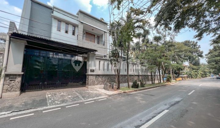DIJUAL RUMAH DI MERUYA JAKBAR