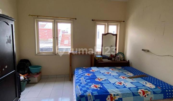 JUAL CEPAT RUMAH DI KRESEK NEMPEL GREEN LAKE / DURI KOSAMBI JAK BAR 2