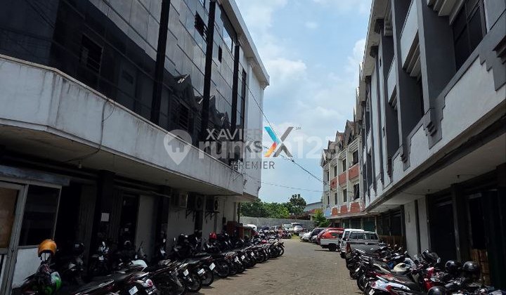 Land on Jalan Laksamana Martadinata Kotalama, Kedungkandang, Malang