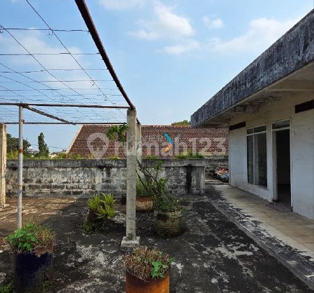 House in the Mountain Area - Mount Kelud Street, Bareng Klojen Malang 2