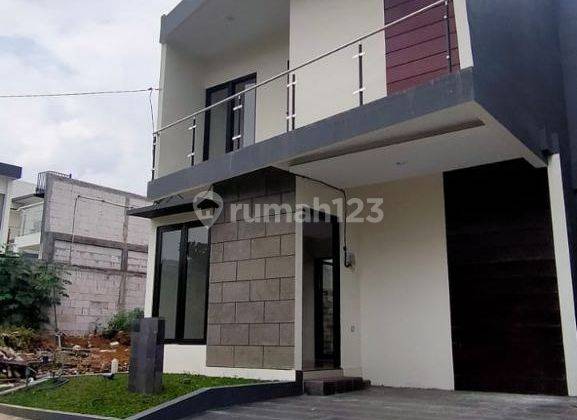 Dijual Rumah Villa Baru + Private Pool Type 56 di De Villa Butterfly, Dau Malang 1