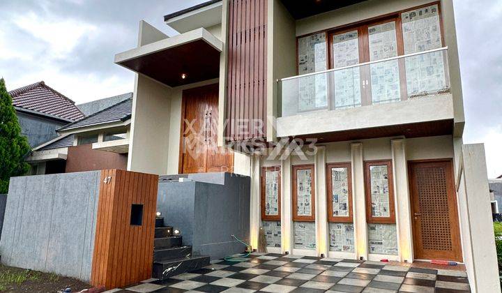 Rumah Baru Konsep Split Level di Greenwood Golf, Araya, Malang 2