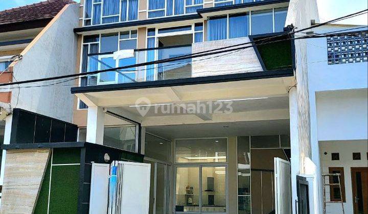 Rumah Baru Minimalis Modern 2 Lantai di Araya, Malang Kota 2