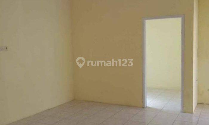 Rumah Minimalis Modern di Perumahan Area Pakisaji Malang 2