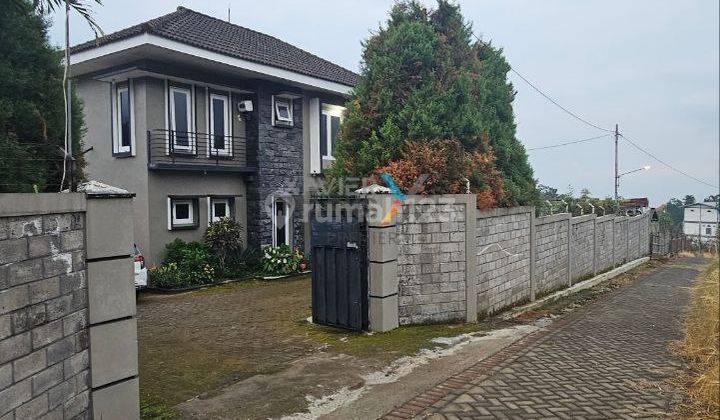 Rumah Villa Dengan Lahan, Tanah Luas di Selecta, Bumiaji, Batu Malang 1