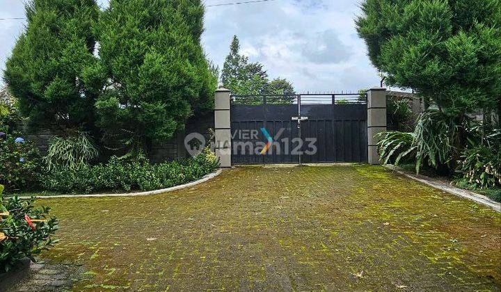 Rumah Villa Dengan Lahan, Tanah Luas di Selecta, Bumiaji, Batu Malang 2