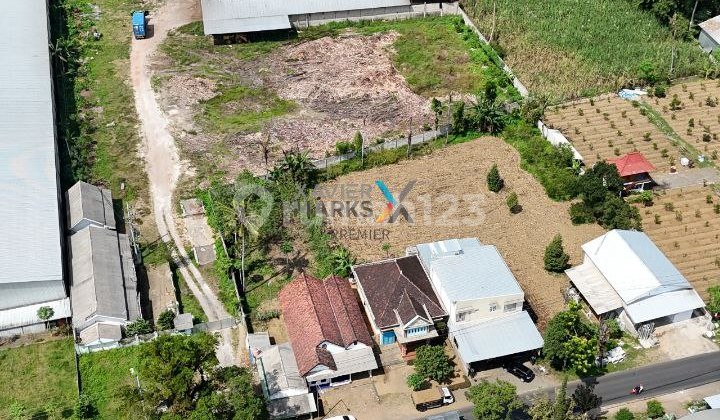Strategic Land and Warehouse on the Main Road Axis, Pagedangan Village, Turen, Malang Regency.
