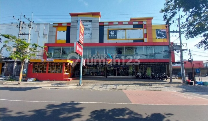 Shop, Commercial Building, Business Space on Hos. Cokroaminoto Street, Tompokersan Lumajang City Shop, Commercial Building, Business Space on Hos. Cokroaminoto Street, Tompokersan Lumajang City