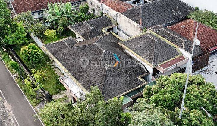 Rumah Hook Hitung Tanah di Poros Sunandar Priyo Sudarmo, Malang 1