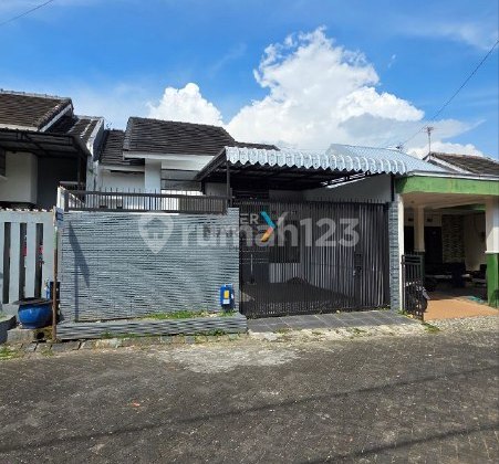 Ready-to-Occupy House in Mulyorejo Residence Housing, Sukun Malang