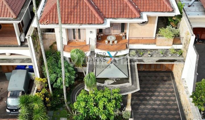 Rumah Premium di Pusat Kota, Selangkah Dari Ijen Boulevard, Malang 1