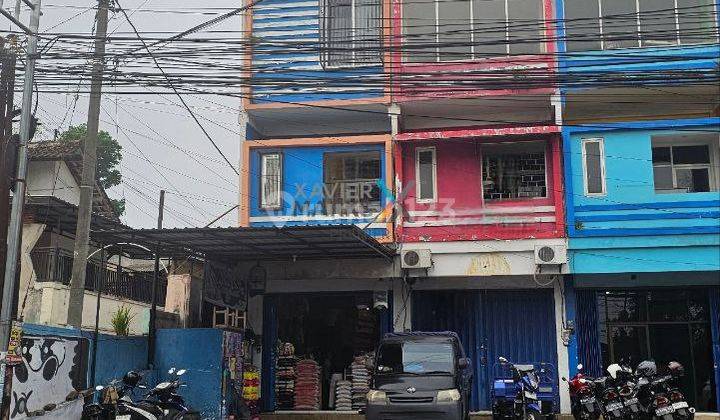 Ruko 3 Lantai di Jalan Raya Sulfat Purwantoro, Blimbing, Malang Kota 2