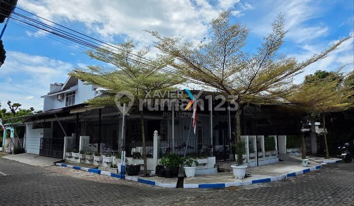 Rumah Usaha di Mainroad PBI Araya, Blimbing Kota Malang